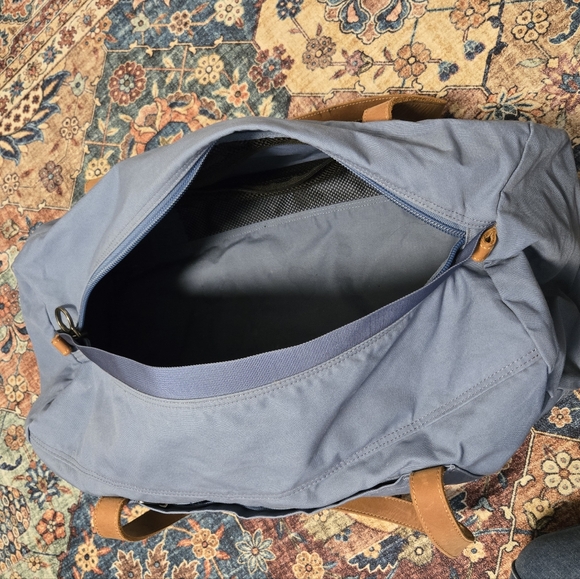 Fjall Raven Large Duffle - Picture 5 of 9
